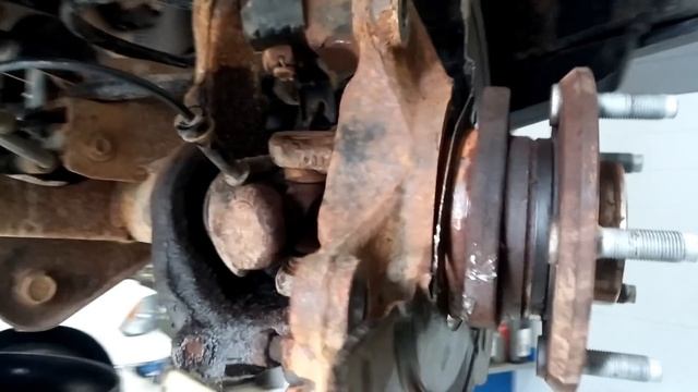 Jeep Wrangler Front Axle Seals Replacement смотреть онлайн