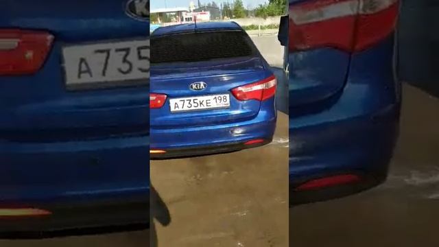 Qizil Bayroq Abror  Moyka