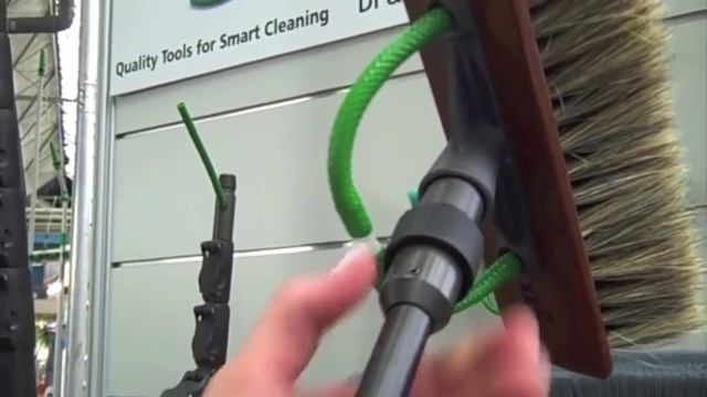 Window Cleaning With Unger WFP - ISSA Amsterdam смотреть онлайн