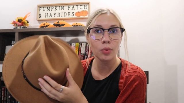 FALL VLOG: Autumn Bucket List, Homemade Apple Fritters, Apple Oat Flat White + Pupnaps Review