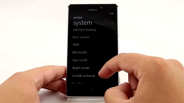 Meet Nokia's Latest Flagship Lumia 925 смотреть онлайн