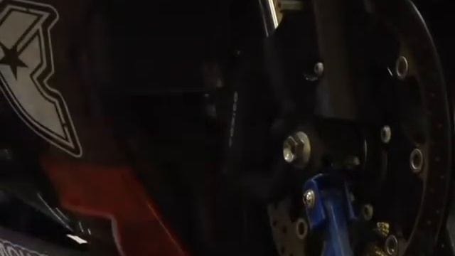 Motorcycle : Replace Rotor & Brake Calipers смотреть онлайн