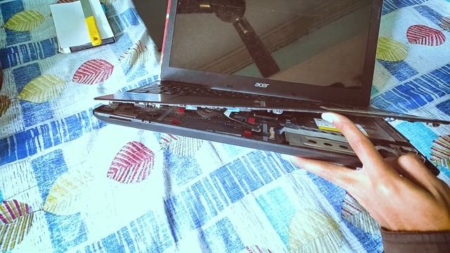 How to Install SSD on ANY Laptop | Make 10 Times Faster by Crucial 240GB SSD | Krishnendu Roy смотреть онлайн