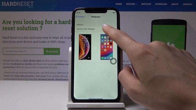 How to Change Wallpaper on Clone of iPhone Xr - Set Up Wallpaper смотреть онлайн