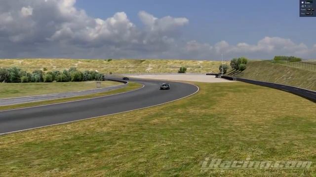 iRacing Motorsport Simulator | Powered by GeForce GTX смотреть онлайн