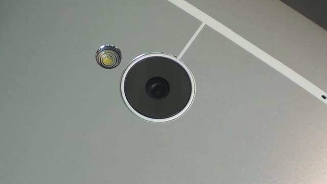HTC One In-Depth Hardware Review смотреть онлайн