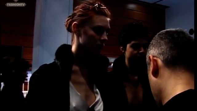 fashiontv | FTV.com - DESIGNER AT WORK ELIE SAAB смотреть онлайн