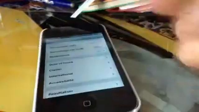 Comment enlever de l'écran d'accueil des apps comme iTunes смотреть онлайн