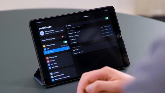Een iPad bedienen met een muis of trackpad: zo doe je dat! смотреть онлайн