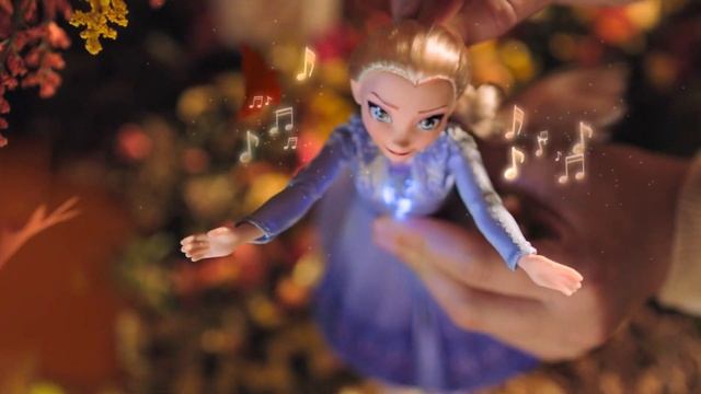 Frozen 2 Singing Anna and Elsa Dolls 6 sec смотреть онлайн