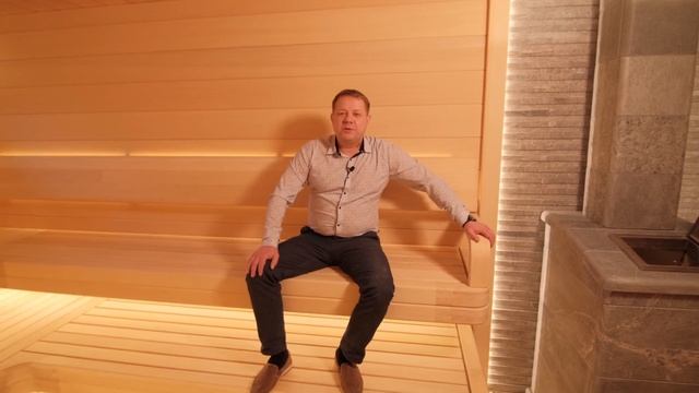 Роскошная русская баня в широкой горизонтальной обшивке #строимтепло #хамамнск #отделкабани #spa смотреть онлайн