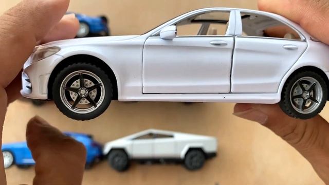 Review diecasts Cars, Rolls Royce, Maybach S650, Alphard, Lamborghini. смотреть онлайн
