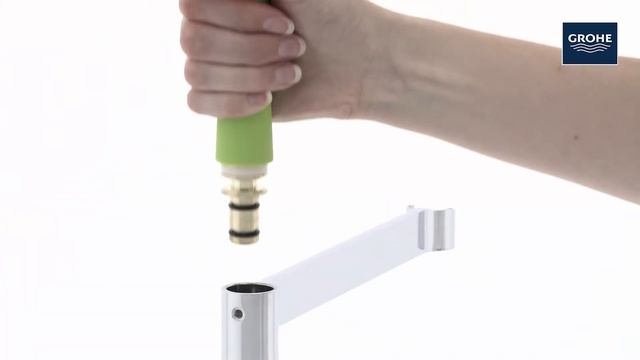 GROHE Essence - Single Lever Kitchen Mixer XL-Size with Pull-out Professional Spray Chrome смотреть онлайн