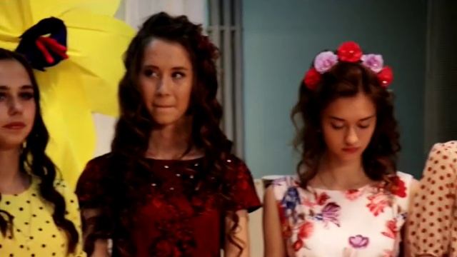 В объективе. 17 выпускников Агидели получили медали за успехи в учении смотреть онлайн