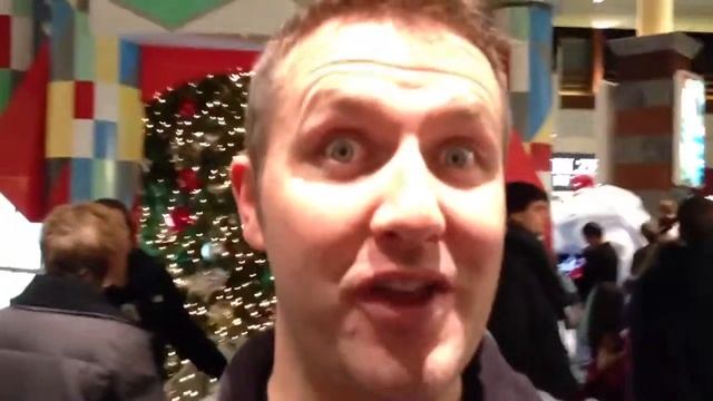 MIJ #17-Baby iMac meets Santa смотреть онлайн