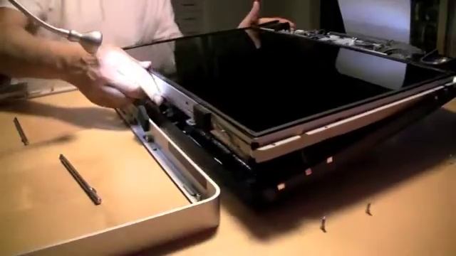 iMAC 24" DISMOUNT смотреть онлайн