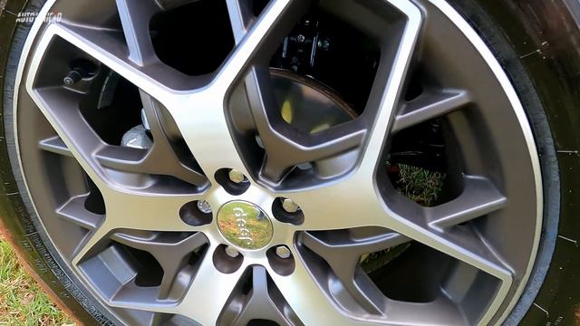 Avaliação Novo Jeep COMMANDER OVERLAND TD4x4 - Nos Mínimos Detalhes! смотреть онлайн