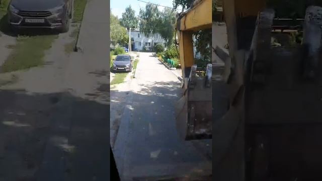 ЭО 3323 Засыпка рытьё ГРУППОВЫХ смотреть онлайн