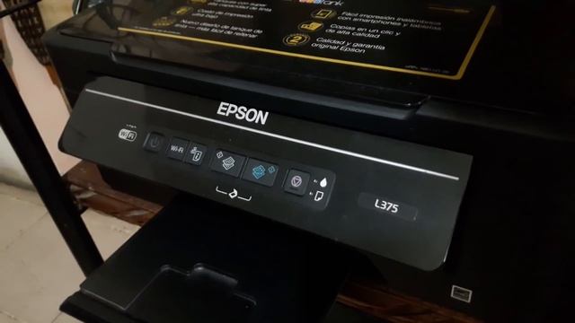 Epson L375 | Limpieza de cabezales смотреть онлайн