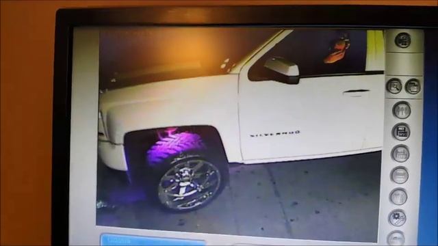 Clarksville Police request Public Help Identifying Wallet Thieves смотреть онлайн