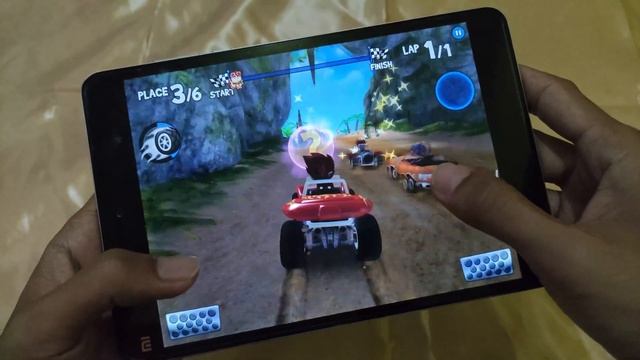 Beach Buggy Racing in Xiaomi Mi Pad 2 смотреть онлайн