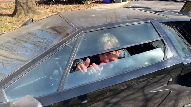 Garage Find 1988 Lamborghini Countach смотреть онлайн