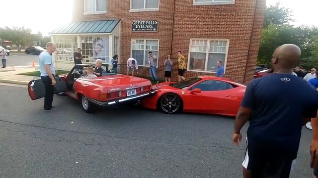 Oh dear! Bad Driver's Poor Parking Skills Crumple Limited-Edition Ferrari смотреть онлайн
