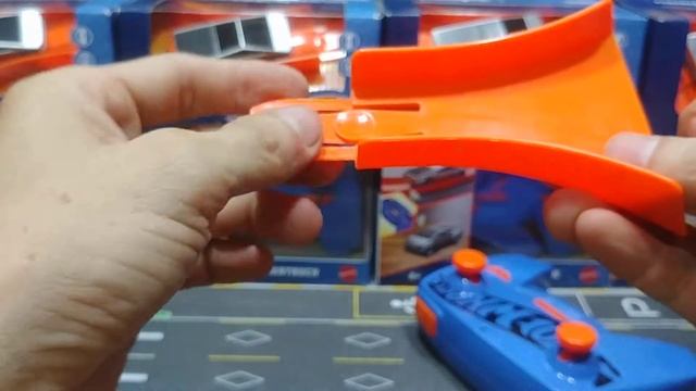 HWCVN - RC Cybertruck смотреть онлайн