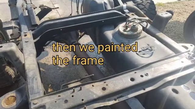 Painting the frame on my 98, 99 dodge ram. we used POR 15 it worked great. смотреть онлайн