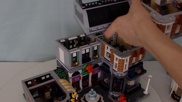 Assembly Square (10255) | LEGO Creator review! смотреть онлайн