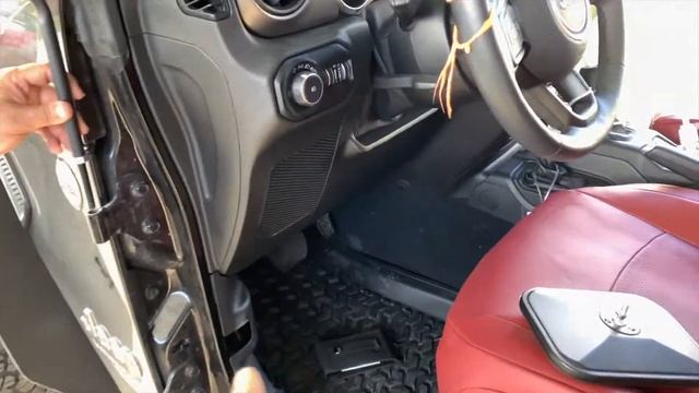 How To: Remove/Replace JEEP DOORS on JEEP WRANGLER! смотреть онлайн