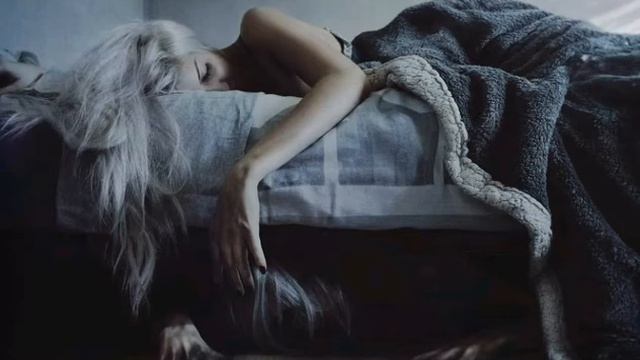Krimma - Creature Under My Bed смотреть онлайн
