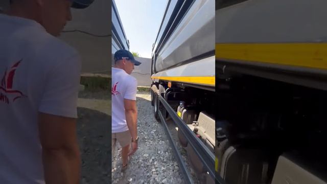 САМОСВАЛЫ HOWO T5G 29 КУБОВ СКОШЕННЫЙ U ОБРАЗНЫЙ КУЗОВ С ПЛИТОЙ СВАЛА 2024 В НАЛИЧИИ г. Казань смотреть онлайн