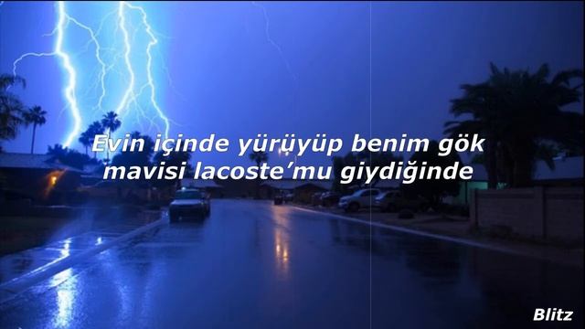 Arctic Monkeys - Knee Socks (Türkçe Çeviri)