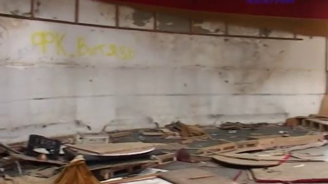 В заброшенном здании в центре Крымска подростки занимаются совсем не детскими делами. смотреть онлайн