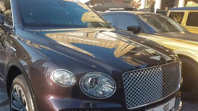 Why Does Everyone Rent Supercars In Dubai? смотреть онлайн