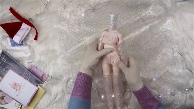 Guard Love from Legend Doll box opening. Girl Body 42cm 2 Ver. Ball-jointed Doll and Karla's head. смотреть онлайн