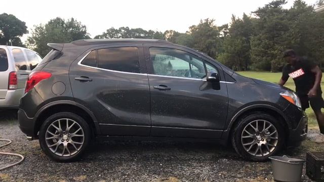 CLEAN YOUR CAR AT HOME, LIKE A PRO! смотреть онлайн