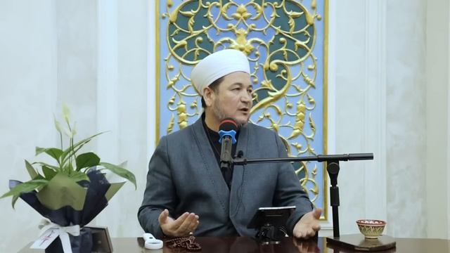 Farz Va Sunnat Namozlarining Oʼrtasidagi Va Oxiridagi Zikrlar