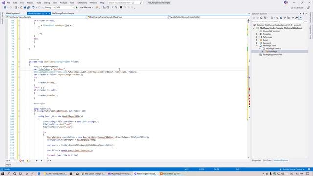 File Change Tracker UWP смотреть онлайн