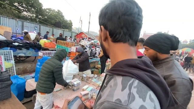 Chor Bazaar Delhi IPhone 14 Pro Max Apple Watch & AirPods Jama Masjid Market 2023 смотреть онлайн