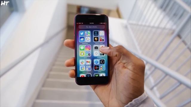 IPhone SE 4 New Design Or Old ? смотреть онлайн