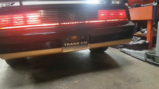 82 trans am carbed ls1 first startup смотреть онлайн