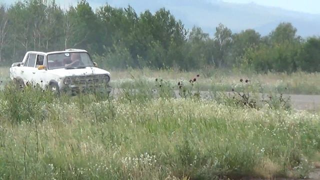 ВАЗ 2101 . 1.3 д.в . Летний вариант . смотреть онлайн