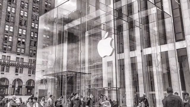 techENT Download || Apple Suffers and Windows Might Have a New Look! смотреть онлайн