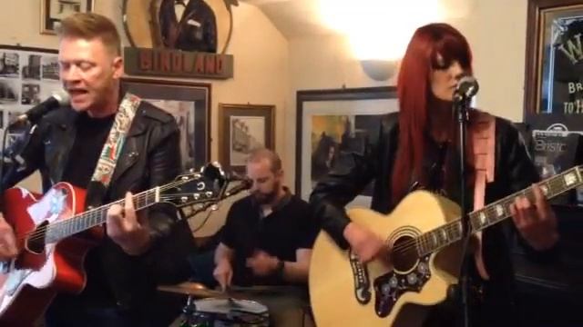 Broken Wheels performing look out your window смотреть онлайн