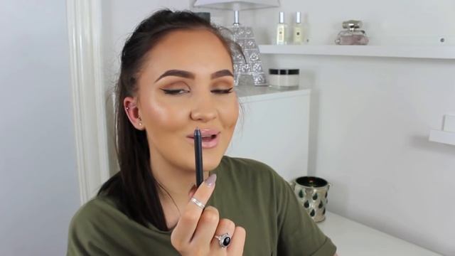 Kylie Cosmetics review & swatches | Abigail Tamsin смотреть онлайн