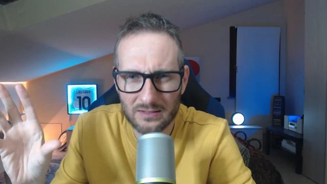 Caso ACERBI: no ai COMPROMESSI! OAKTREE, ZHANG e... le CALCOLATRICI! Non ci resta che piangere... смотреть онлайн