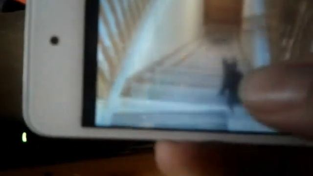 Ipod Touch blanc 8GB смотреть онлайн