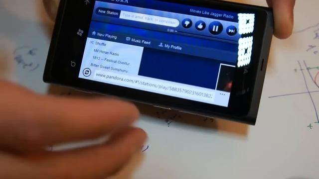 Pandora.com and Windows Phone Work Remarkably Well смотреть онлайн